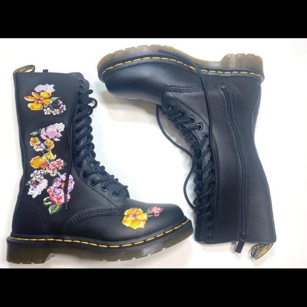 Dr.Martens 1914 Vonda II Leather Combat Boots - Picture 3 of 13